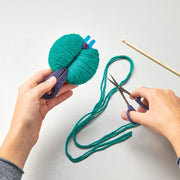 2-in-1 Pompom Maker, Small