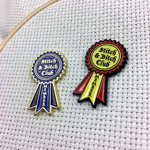 Stitch and Bitch Club Member Magnetic Enamel Needle Minder