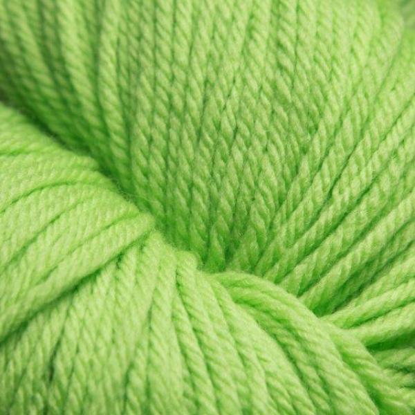 Jagger Spun Super Lamb 4/8 Yarn Green Apple